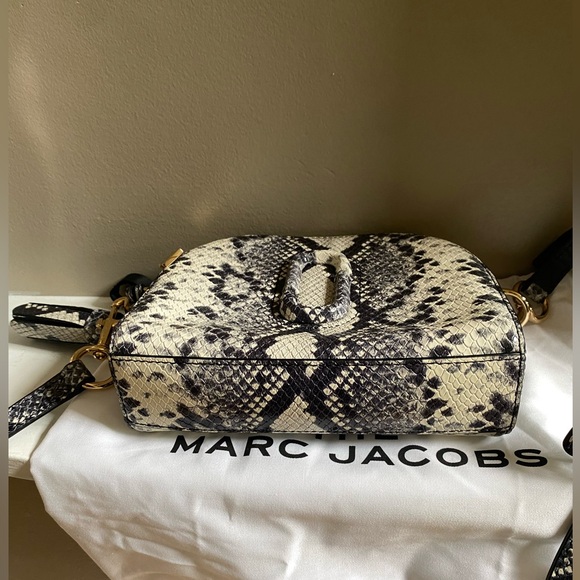 Marc Jacobs python embossed crossbody - Picture 12 of 13